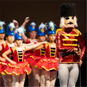 Nutcrackers.png