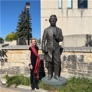 b4f72565-bb9e-4b5a-9a46-4dc00b5ecd65-small (1).png