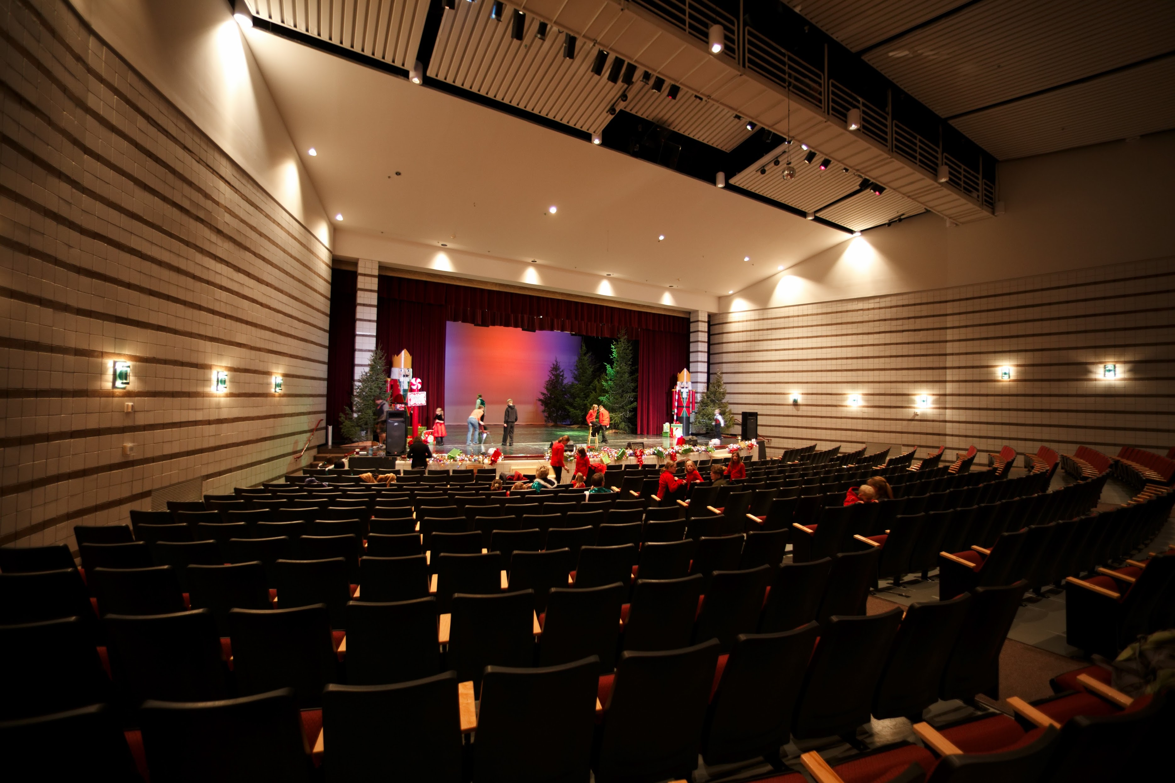 SVHS Auditorium.png