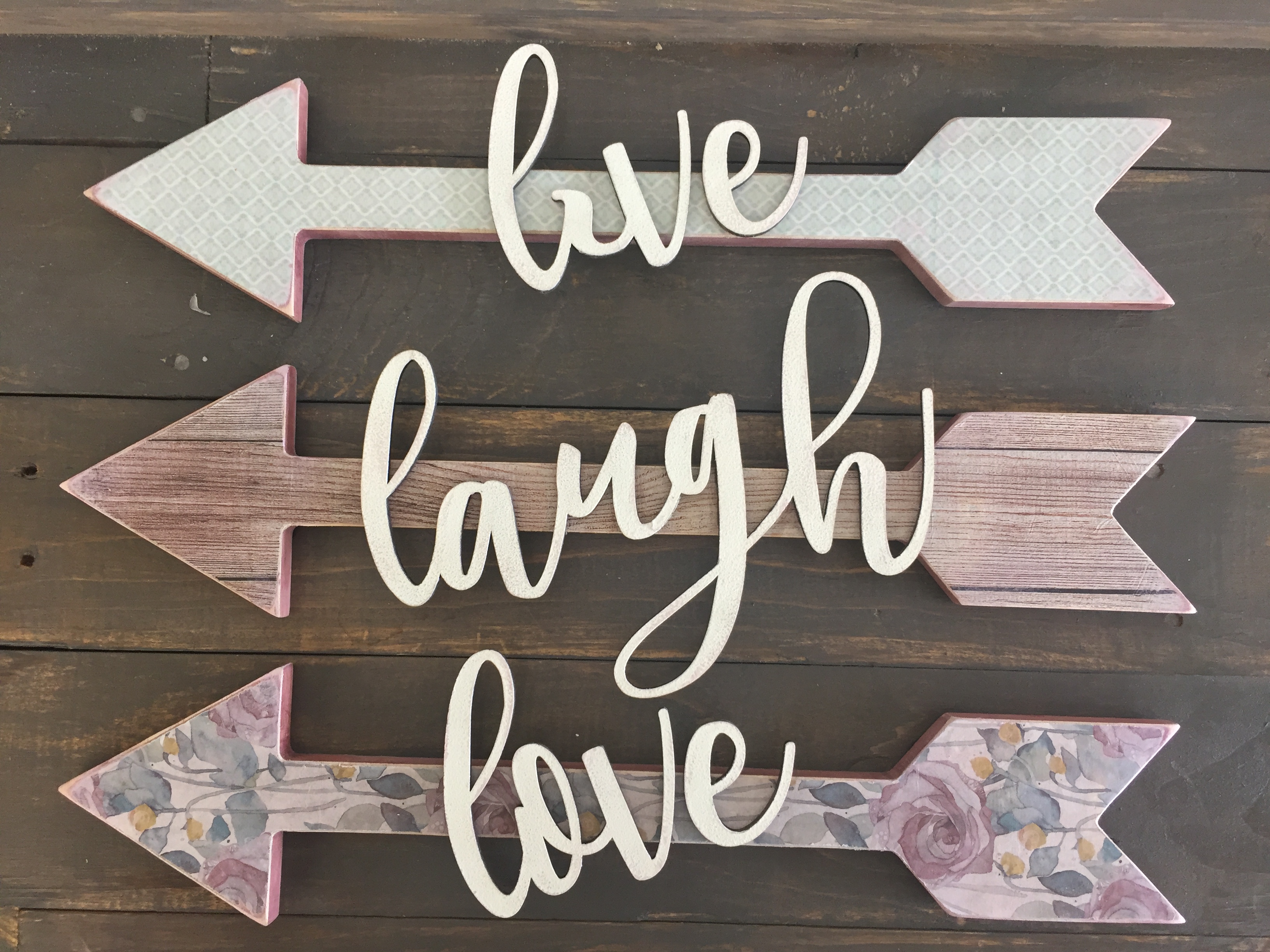 Stamplicity Paper Arts Live Laugh Love Arrow Decor