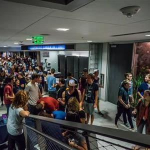 Recthenight-entrance.jpg