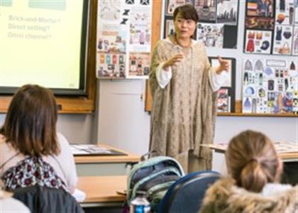 08 Lectures & Seminars