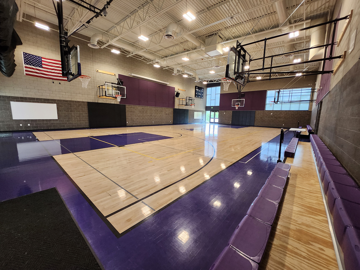 HMS aux gym_121010.jpg